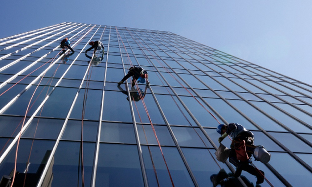 Trends seen in the high-rise façade cleaning market - Building Transformation